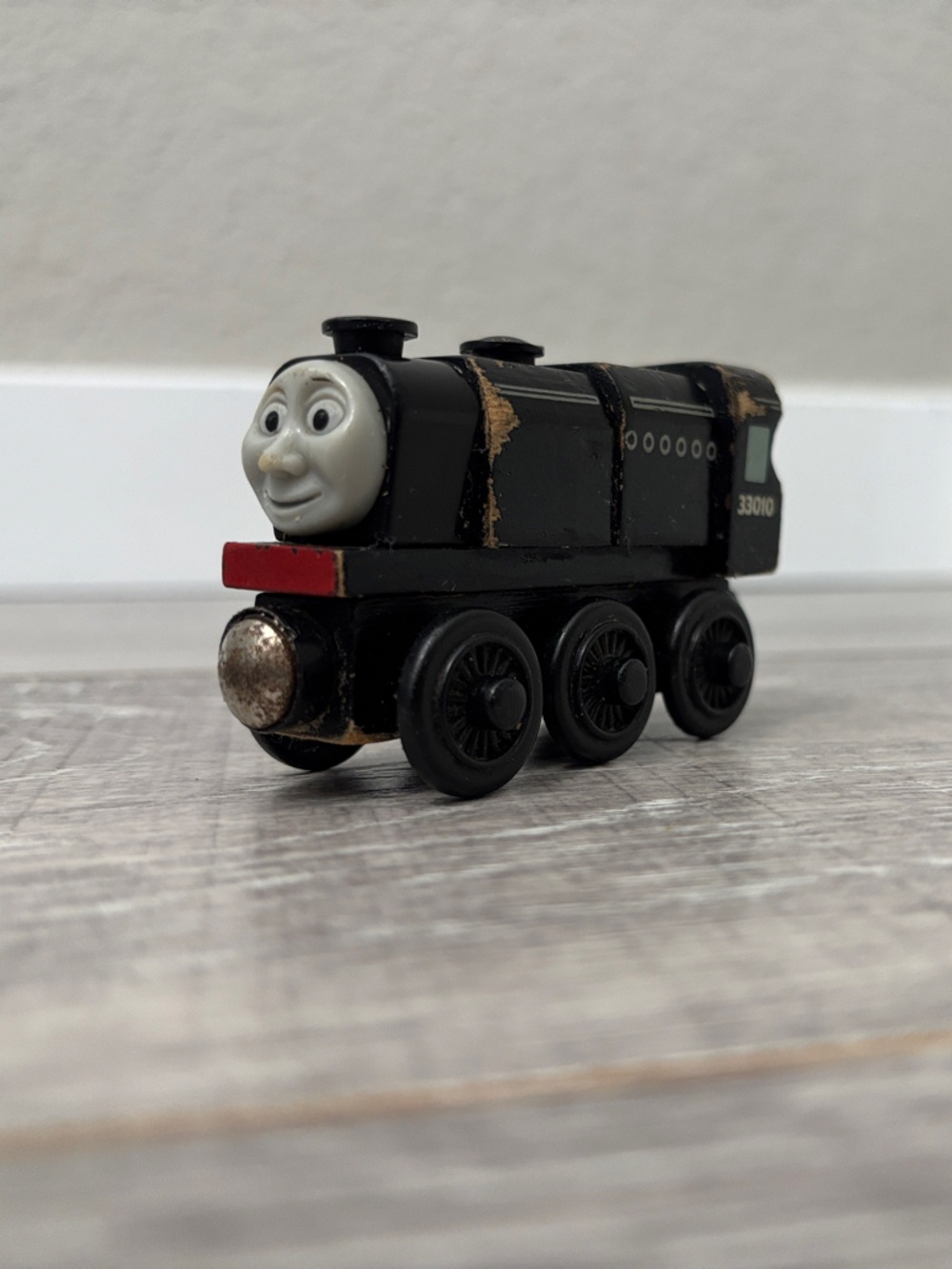 Wooden Neville - Thomas & Friends - Picture 2 of 8